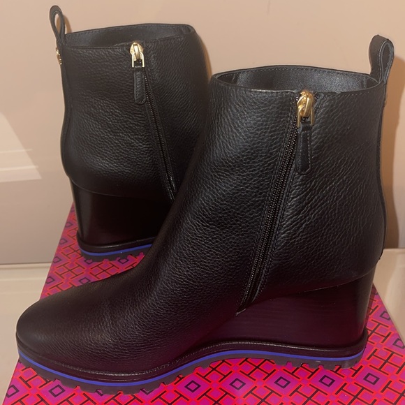 Tory Burch Black Wedge Booties size 11 - Picture 9 of 14